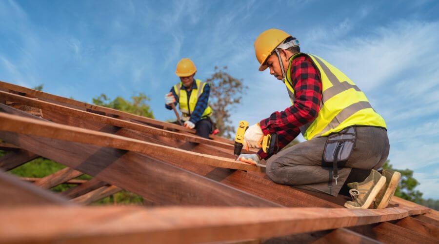 Professional gutter cleaning in Falls, PA
